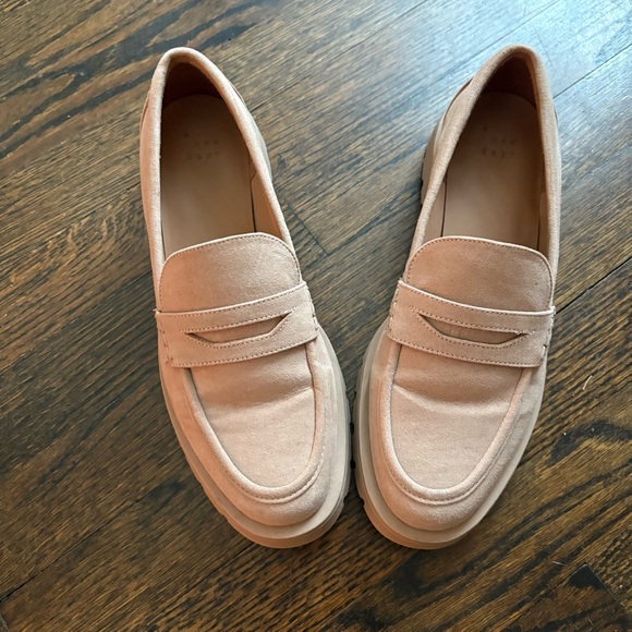 A New Day Women's Cream Loafers Size 8 - Picture 5 of 7